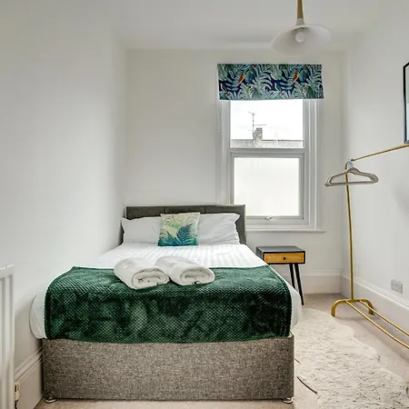Flat Sixteen Daire Redcar